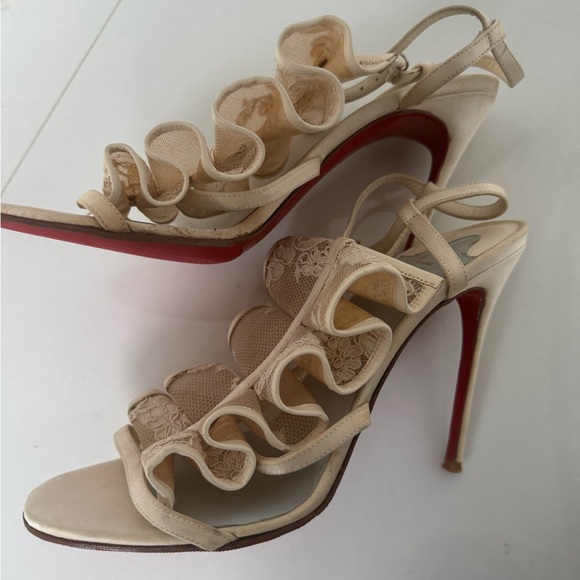 Christian Louboutin Cream Lace Women Sandals size 39 - Picture 9 of 10